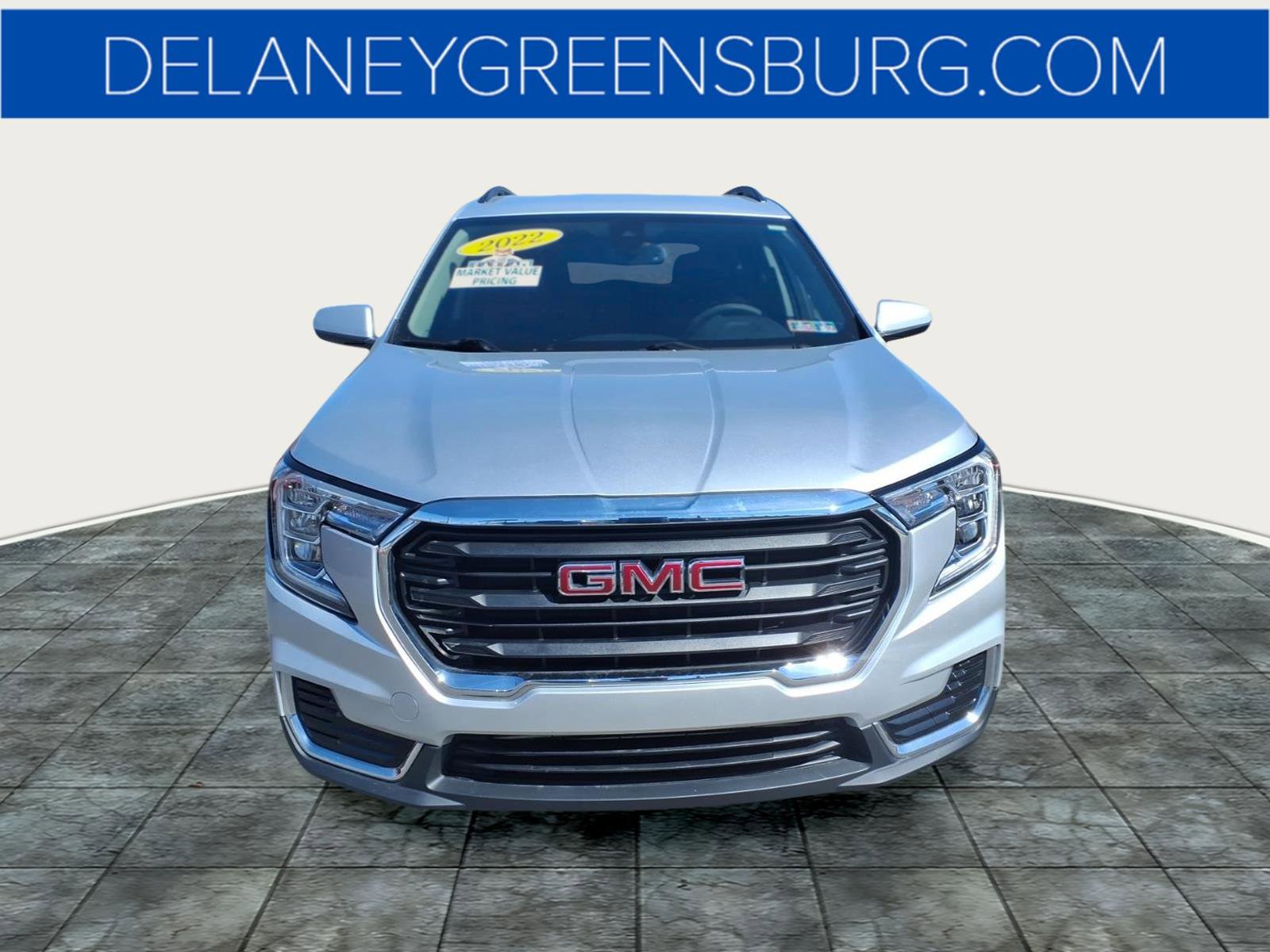 Used 2022 GMC Terrain SLE w/ Driver Convenience Package image 8