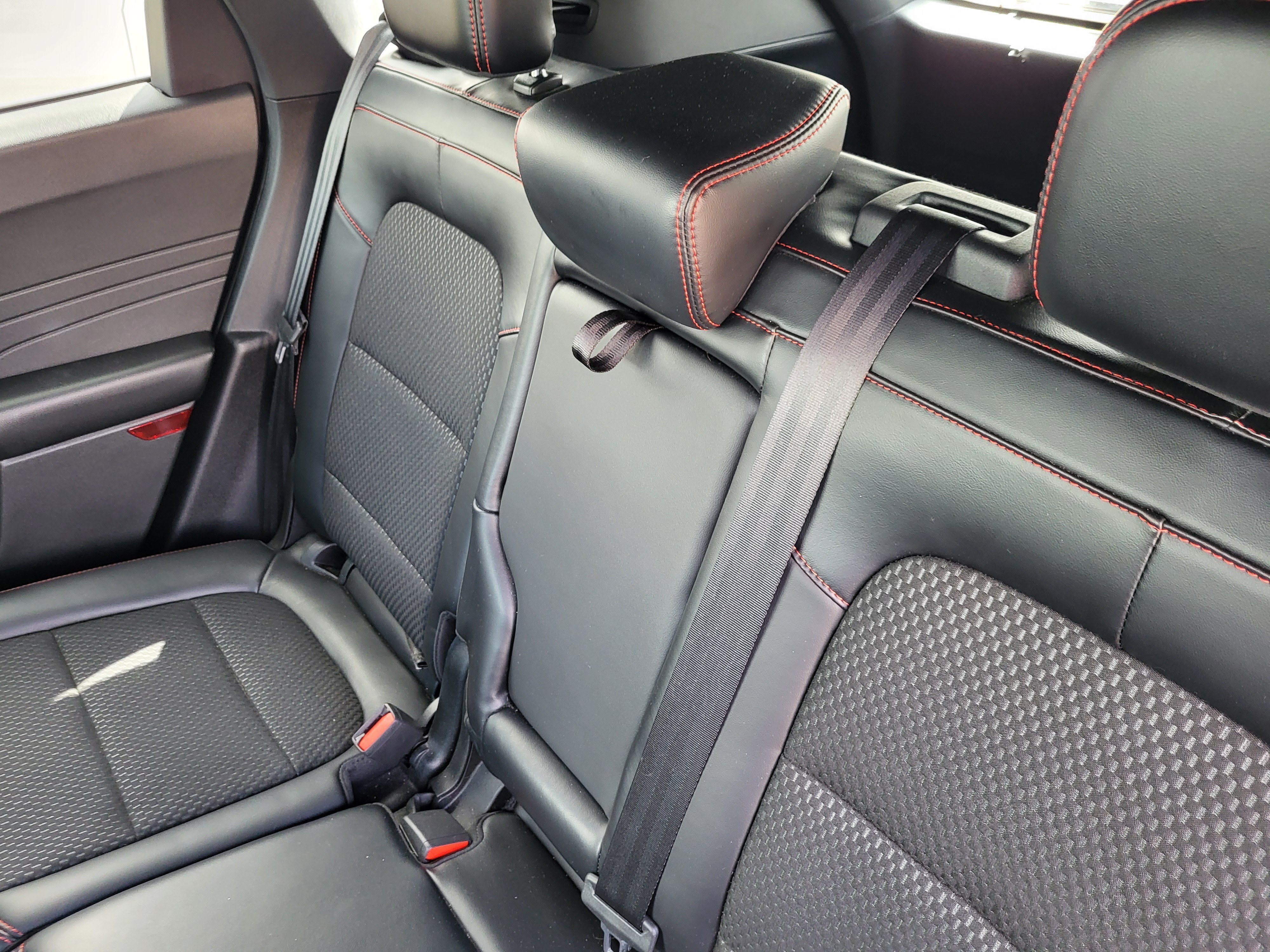 Used 2023 Ford Escape ST-Line w/ Tech Pack #1 FWD image 27