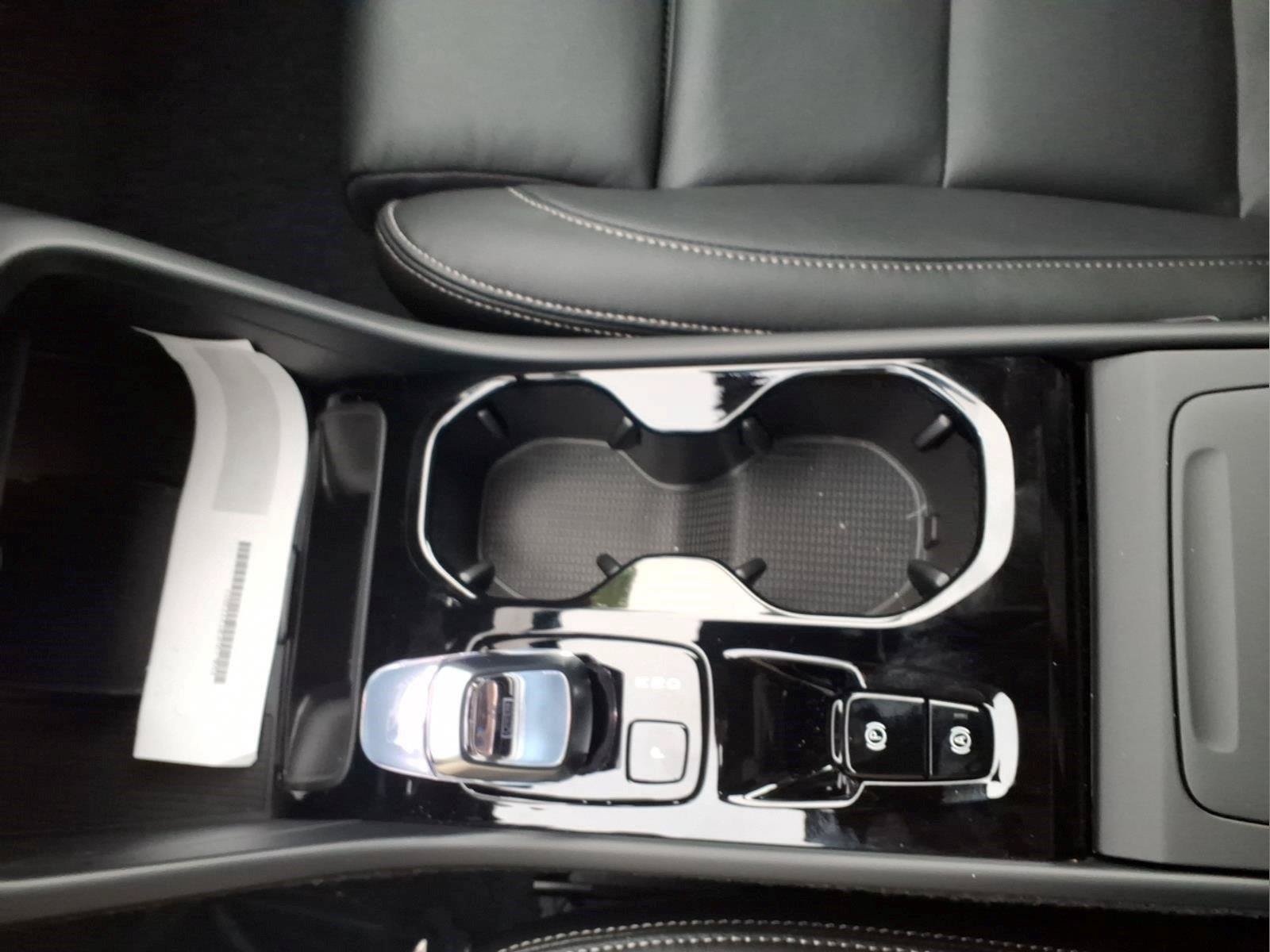 New 2026 Volvo XC40 B5 Plus w/ Climate Package AWD/4WD image 25