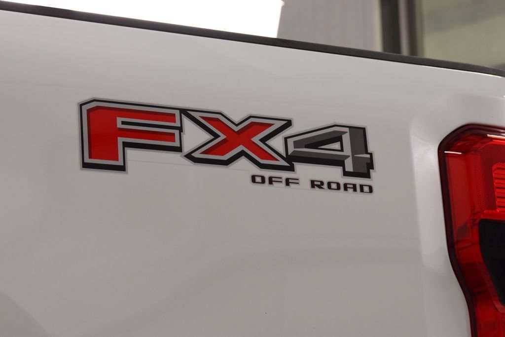 Used 2024 Ford F250 XL w/ STX Appearance Package AWD/4WD image 17