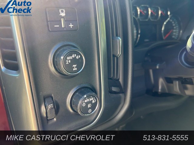 Used 2017 Chevrolet Silverado 1500 LT w/ All Star Edition AWD/4WD image 10