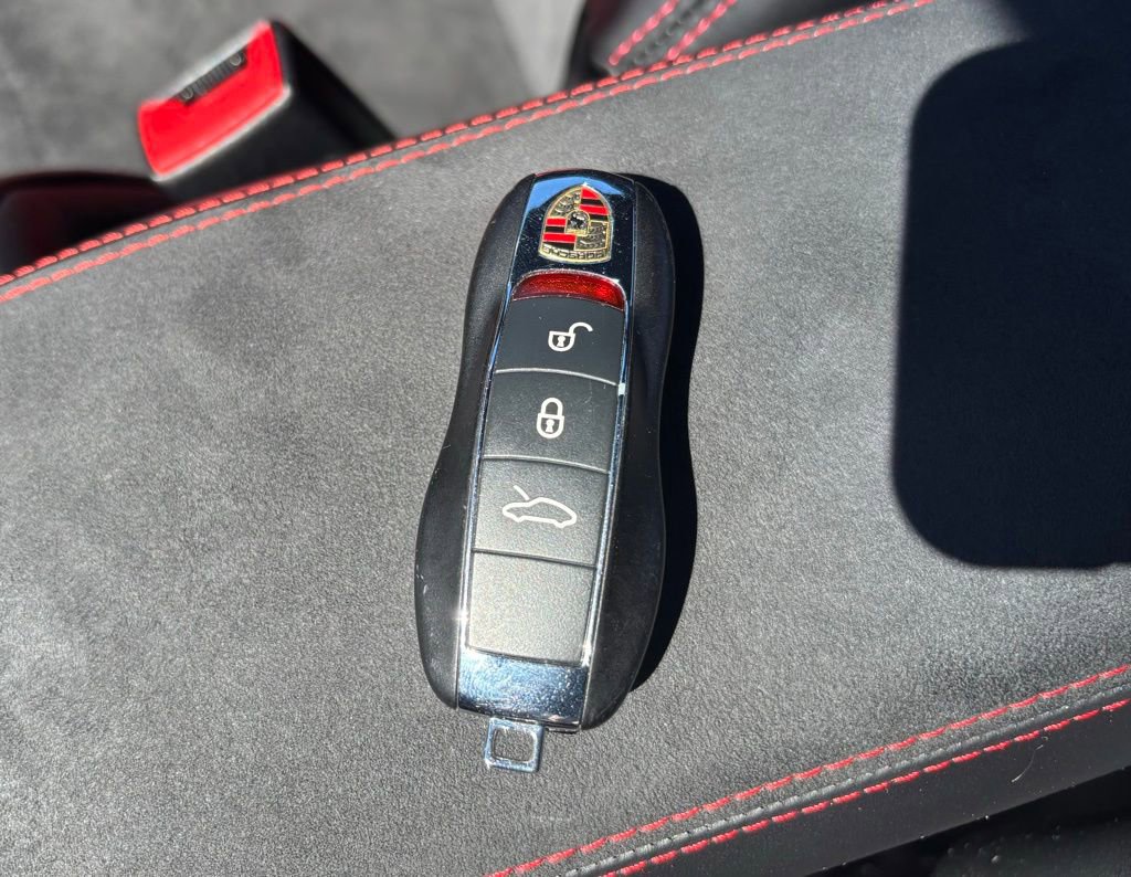 Used 2018 Porsche 911 GT3 RWD image 39