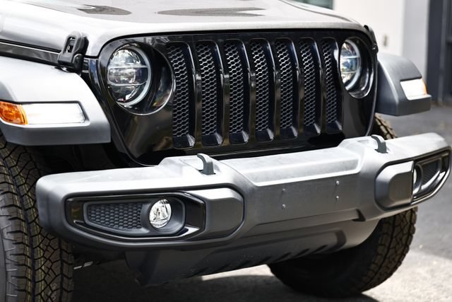 Used 2021 Jeep Wrangler Unlimited Sport AWD/4WD image 2