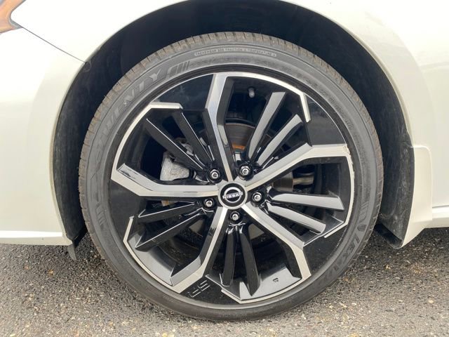 Used 2023 Nissan Altima 2.5 SR image 24