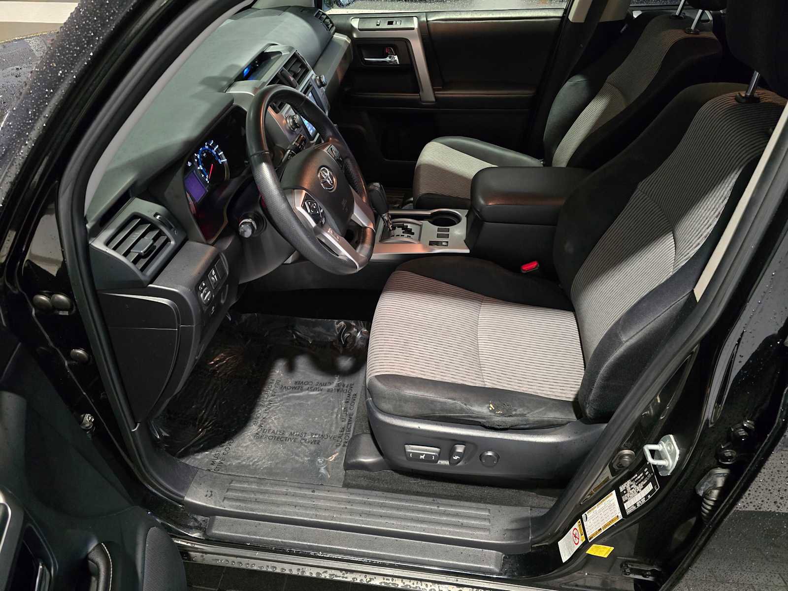 Used 2015 Toyota 4Runner SR5 AWD/4WD image 20