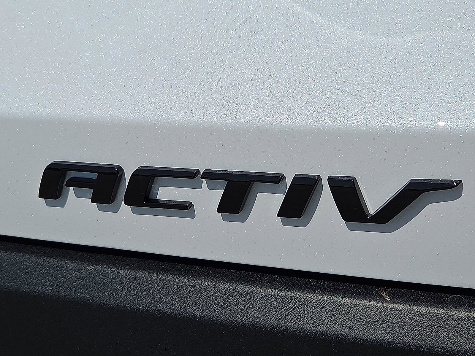 New 2026 Chevrolet Equinox ACTIV w/ Convenience Package III image 9