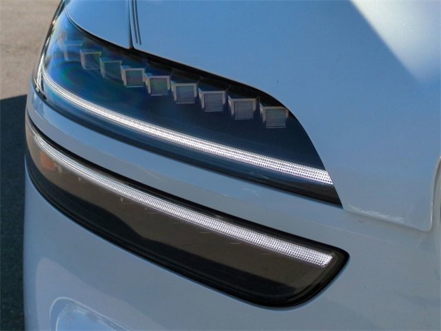 Certified 2026 Genesis GV70 2.5T Select image 9