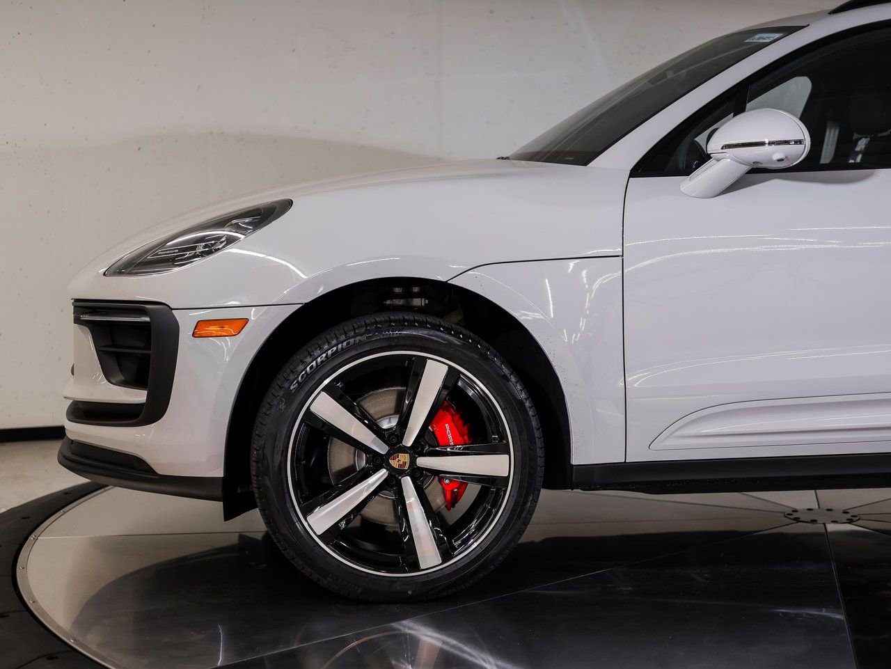 New 2026 Porsche Macan S image 11