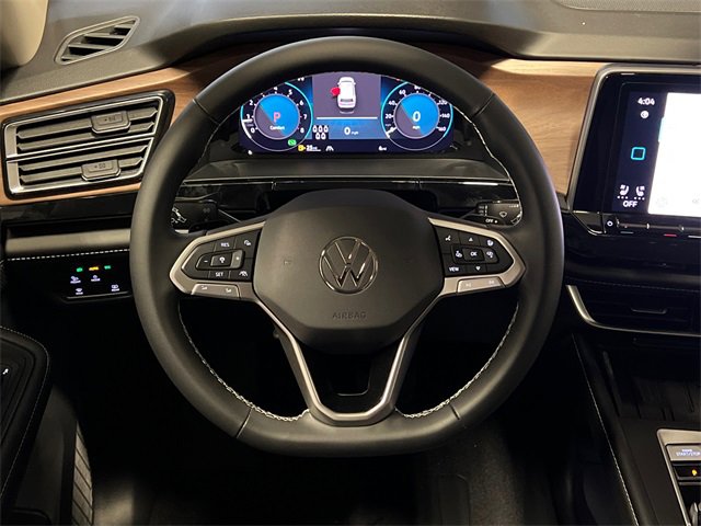 New 2026 Volkswagen Taos SE image 12
