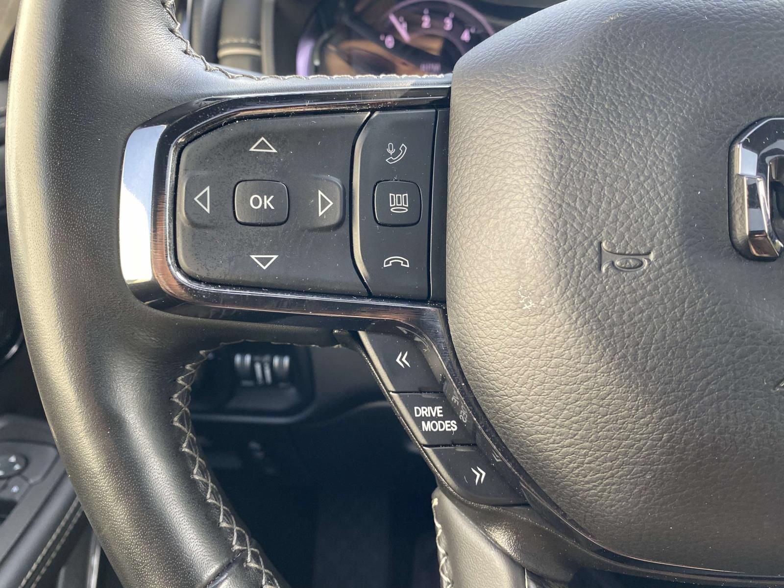Used 2025 RAM 1500 Limited AWD/4WD image 22