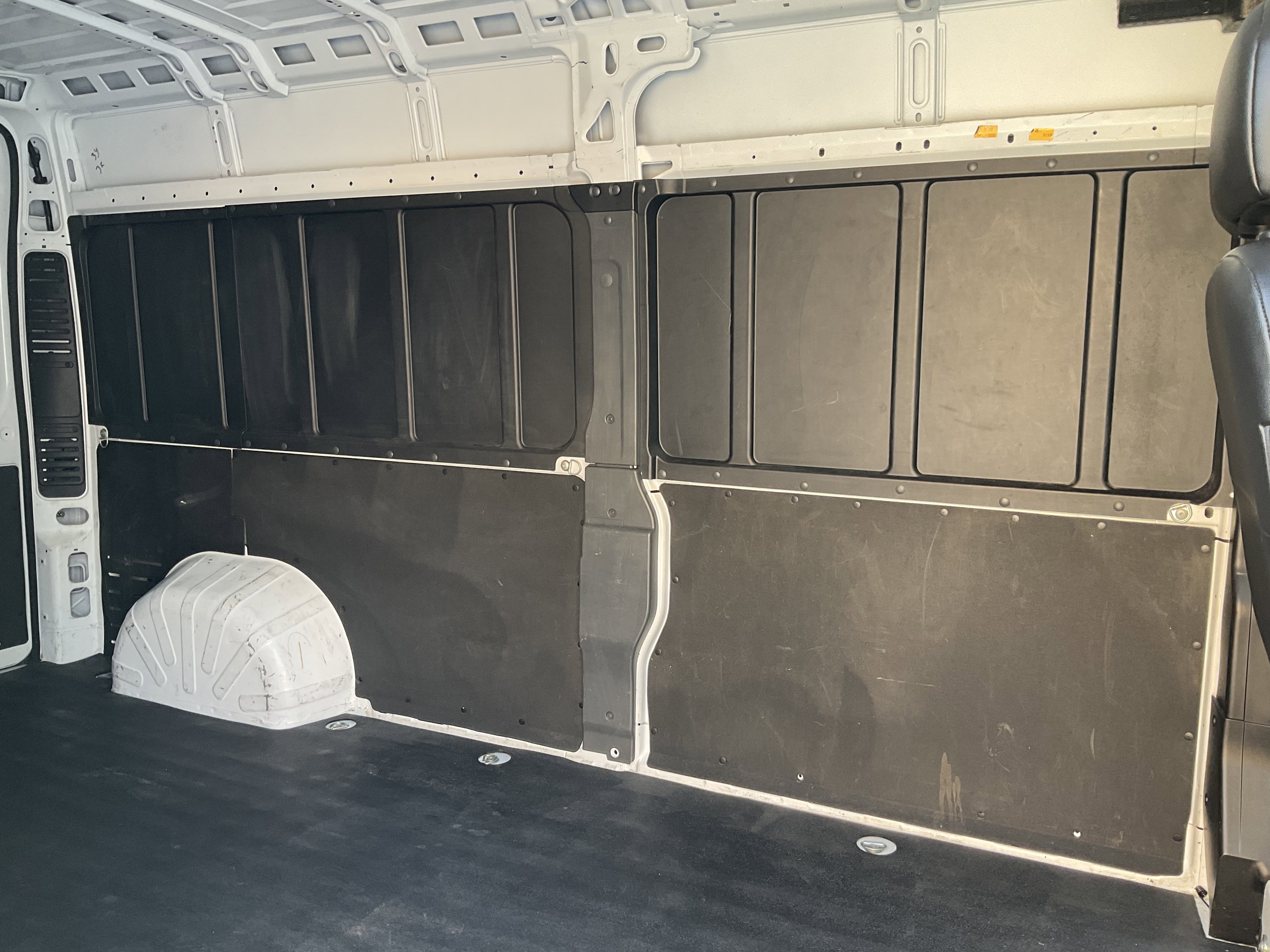 Used 2023 RAM ProMaster 2500 FWD image 30