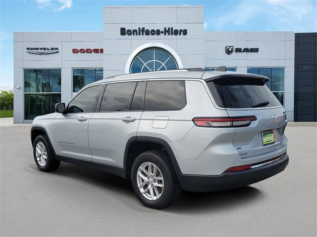 Used 2022 Jeep Grand Cherokee L Laredo w/ Luxury Tech Group I image 3