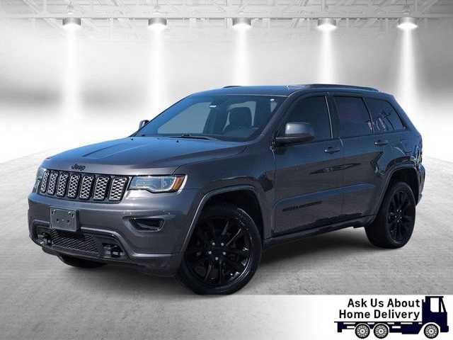 Used 2020 Jeep Grand Cherokee Altitude AWD/4WD image 1