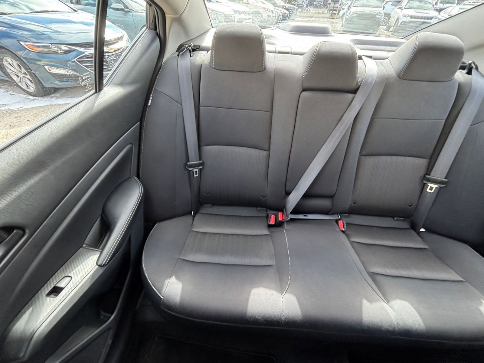 Used 2025 Nissan Altima 2.5 SV FWD image 39
