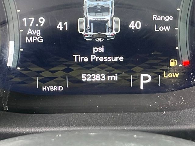 Used 2023 Jeep Wrangler Unlimited Sahara w/ Cold Weather Group AWD/4WD image 28