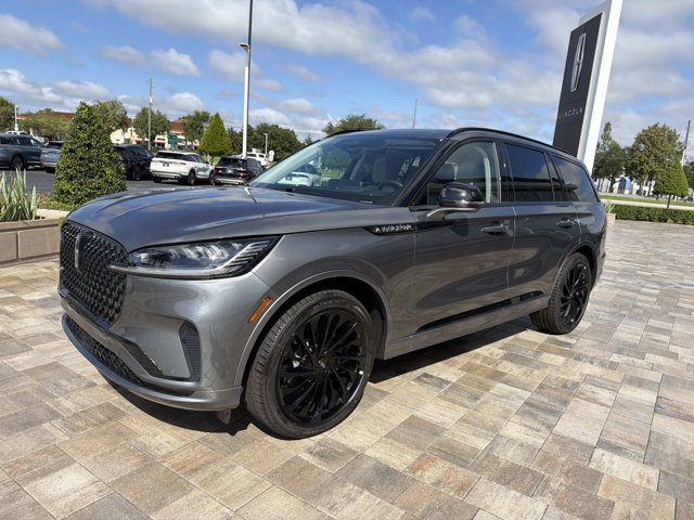 New 2027 Lincoln Aviator Reserve w/ Jet Appearance Package RWD image 5