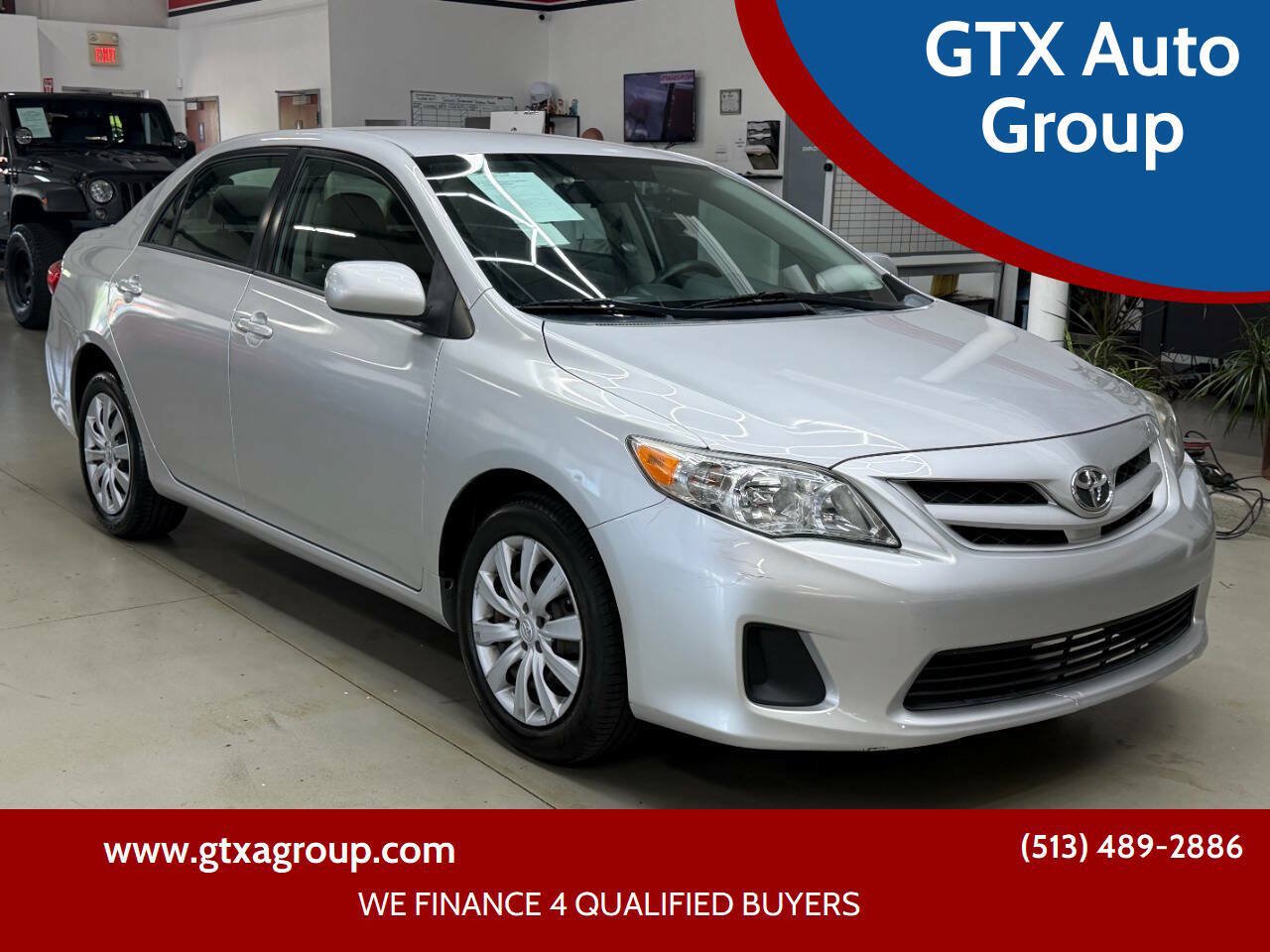 Used 2012 Toyota Corolla LE FWD image 1