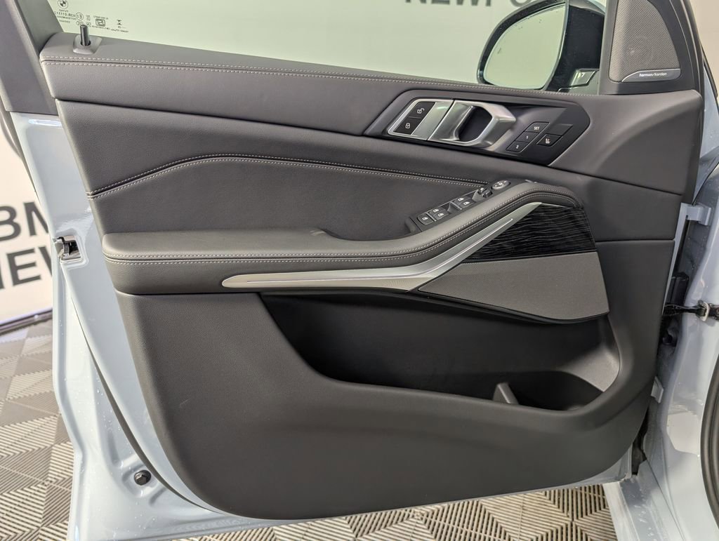 New 2026 BMW X5 xDrive40i image 16