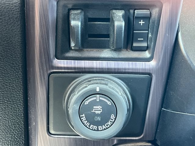 Used 2020 Ford F350 Limited AWD/4WD image 28