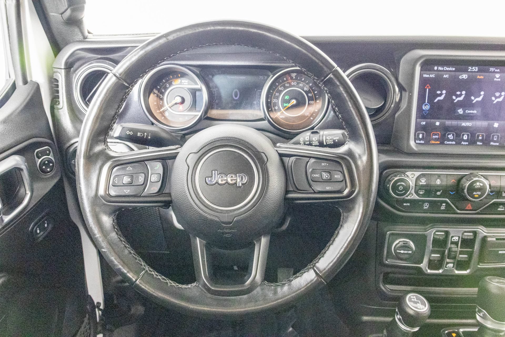 Used 2022 Jeep Wrangler Unlimited Sport AWD/4WD image 29