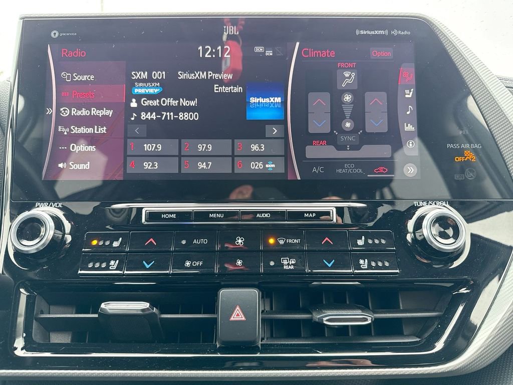Used 2021 Toyota Highlander Platinum image 19