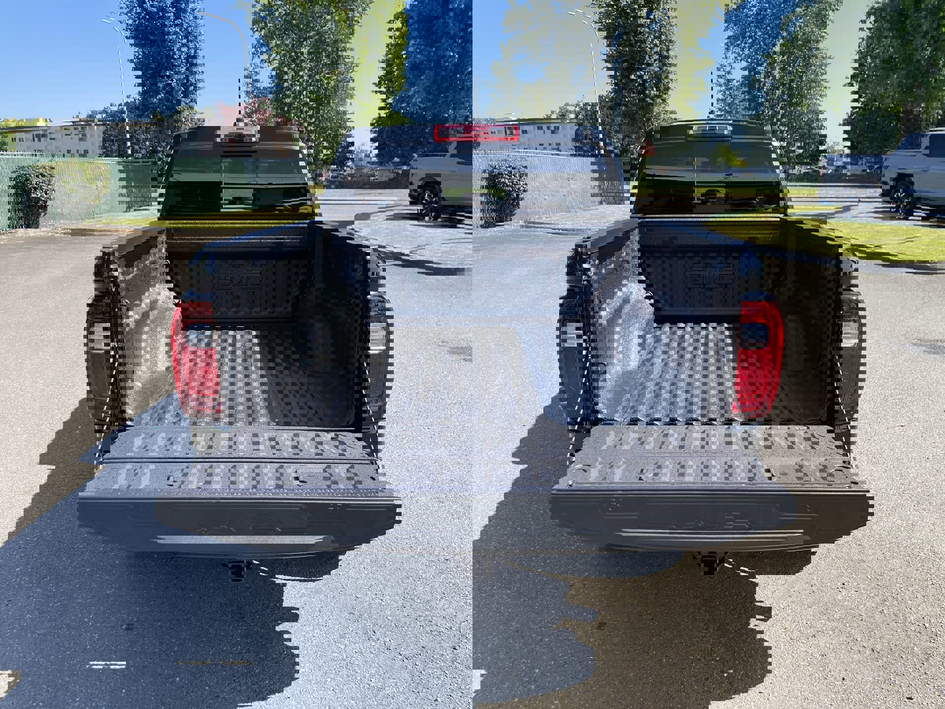 New 2025 GMC Canyon Denali w/ LPO, Denali Black Edition image 62