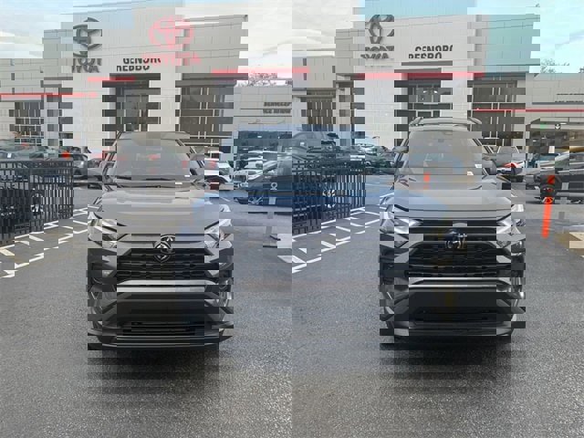 New 2025 Toyota RAV4 XLE image 3
