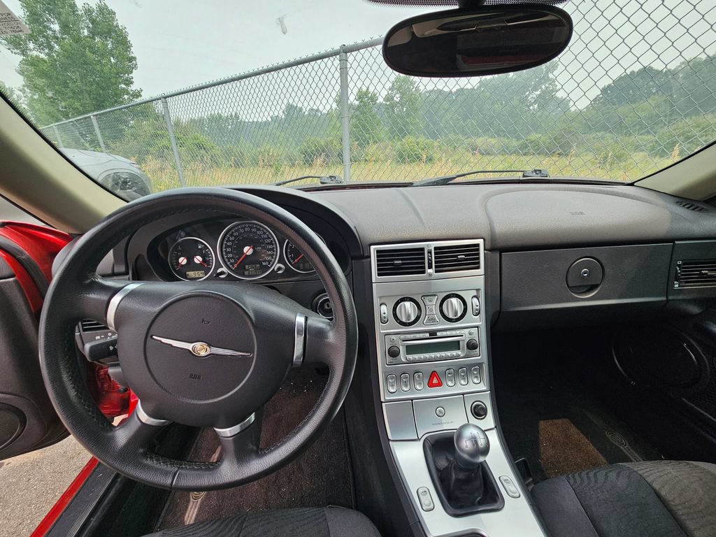 Used 2006 Chrysler Crossfire Convertible w/ Special Edition Group RWD image 10