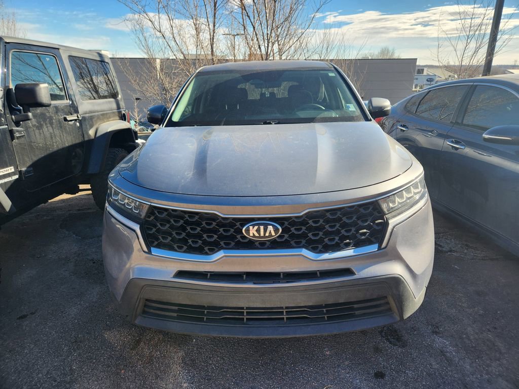 Used 2021 Kia Sorento LX image 10