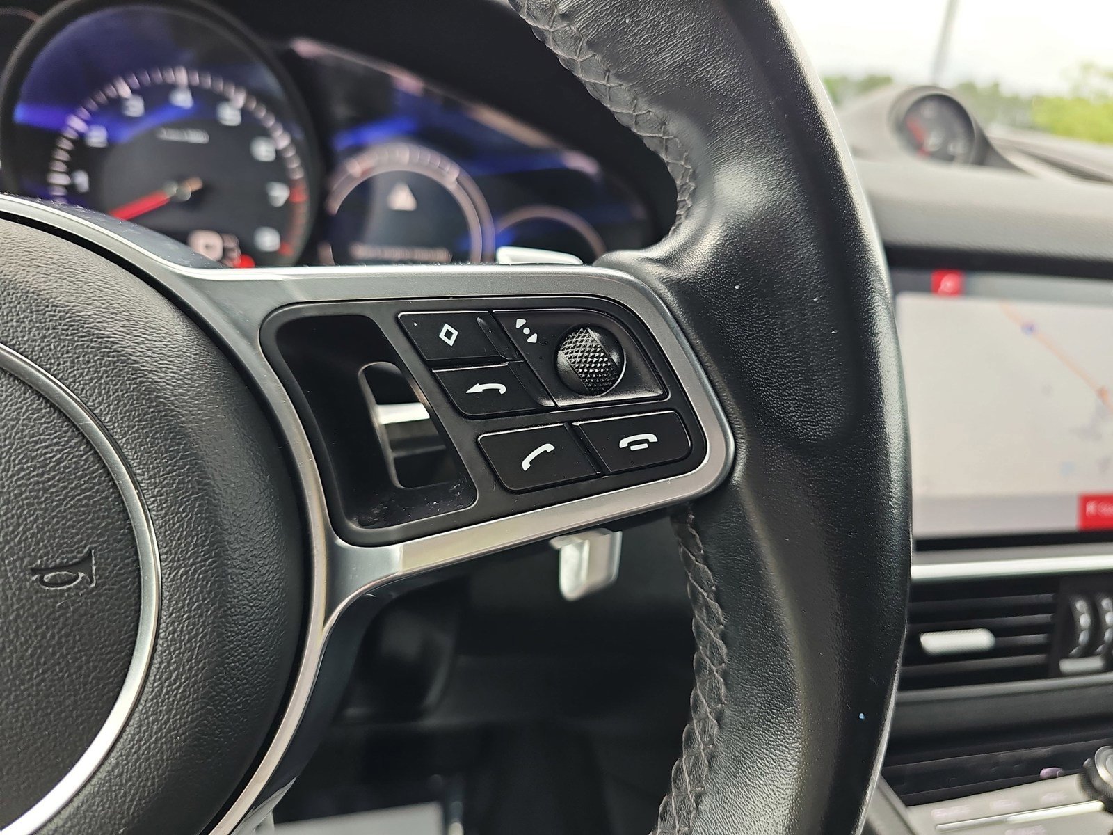 Used 2020 Porsche Cayenne AWD/4WD image 20