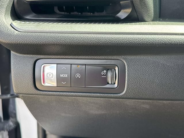 Used 2024 Chevrolet Traverse LT FWD image 27