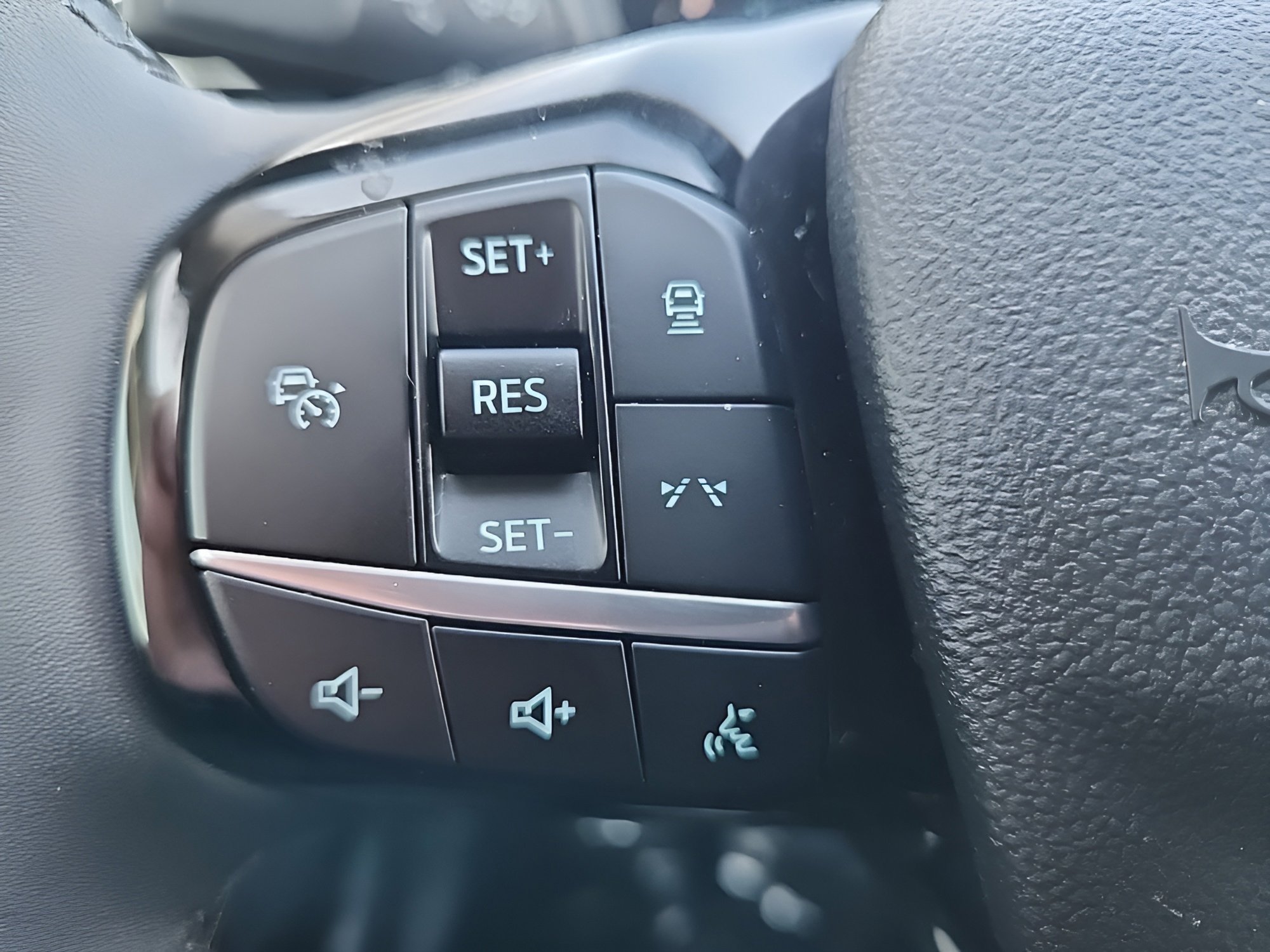 Certified 2023 Ford Escape Active w/ Tech Pack #1 image 18