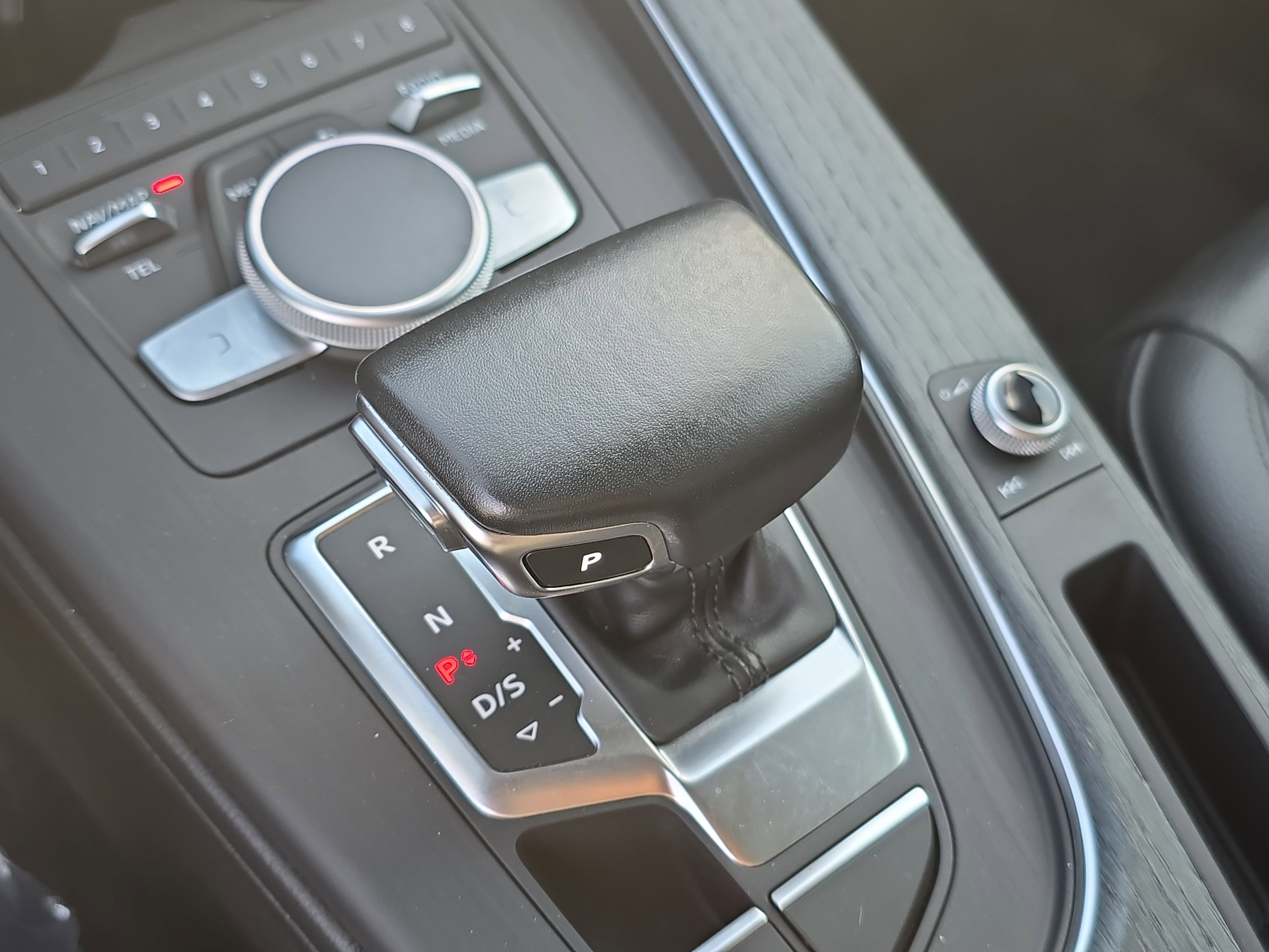 Used 2018 Audi A4 2.0T allroad Premium Plus image 22