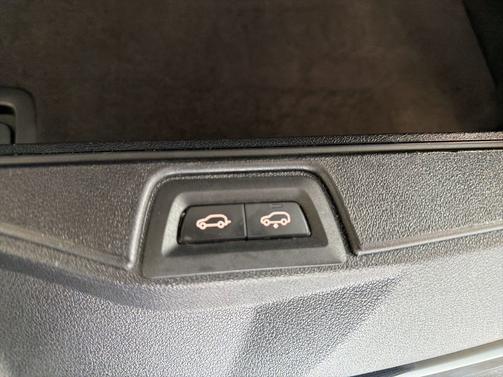 Used 2024 BMW X7 xDrive40i image 14