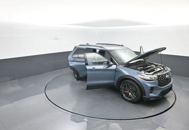 New 2026 Ford Explorer ST w/ Sun And Sound Package image 32