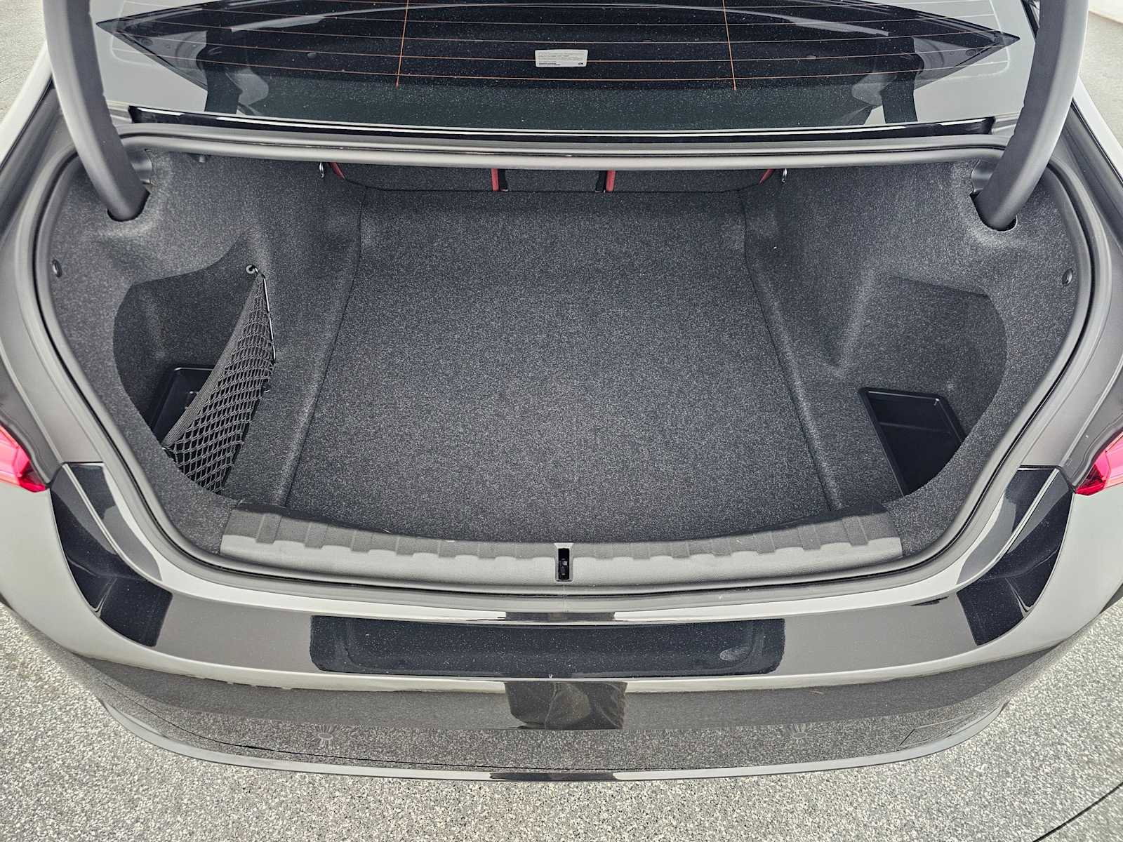 Used 2023 BMW 330i Sedan w/ Convenience Package RWD image 14