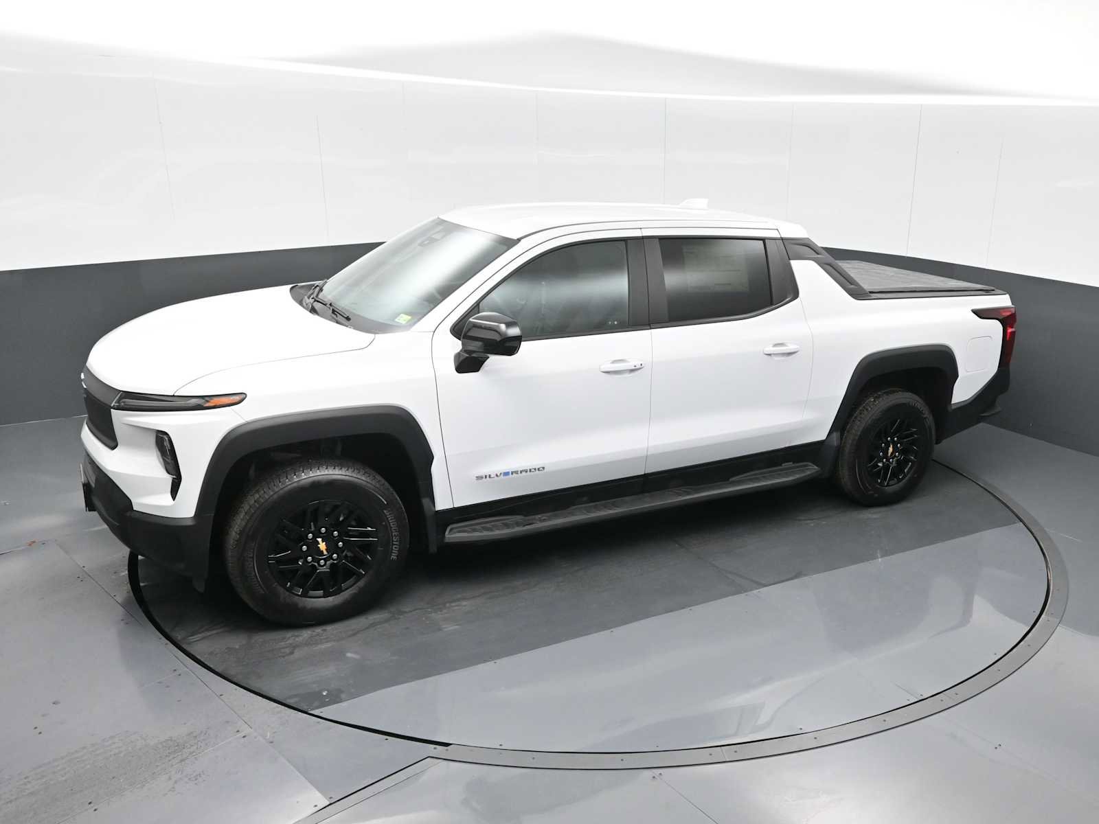 New 2024 Chevrolet Silverado EV W/T AWD/4WD image 15