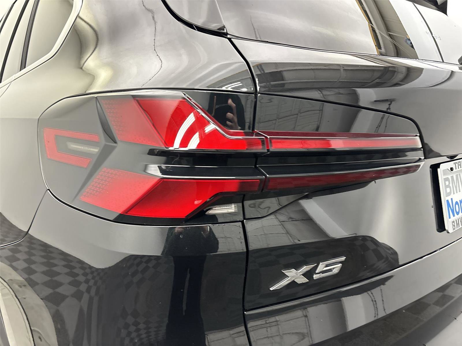 New 2026 BMW X5 xDrive50e w/ Climate Comfort Package image 19