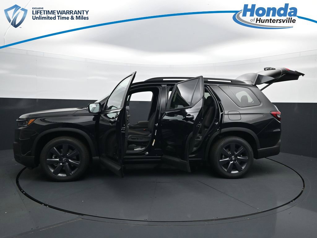 New 2026 Honda Pilot Sport image 32