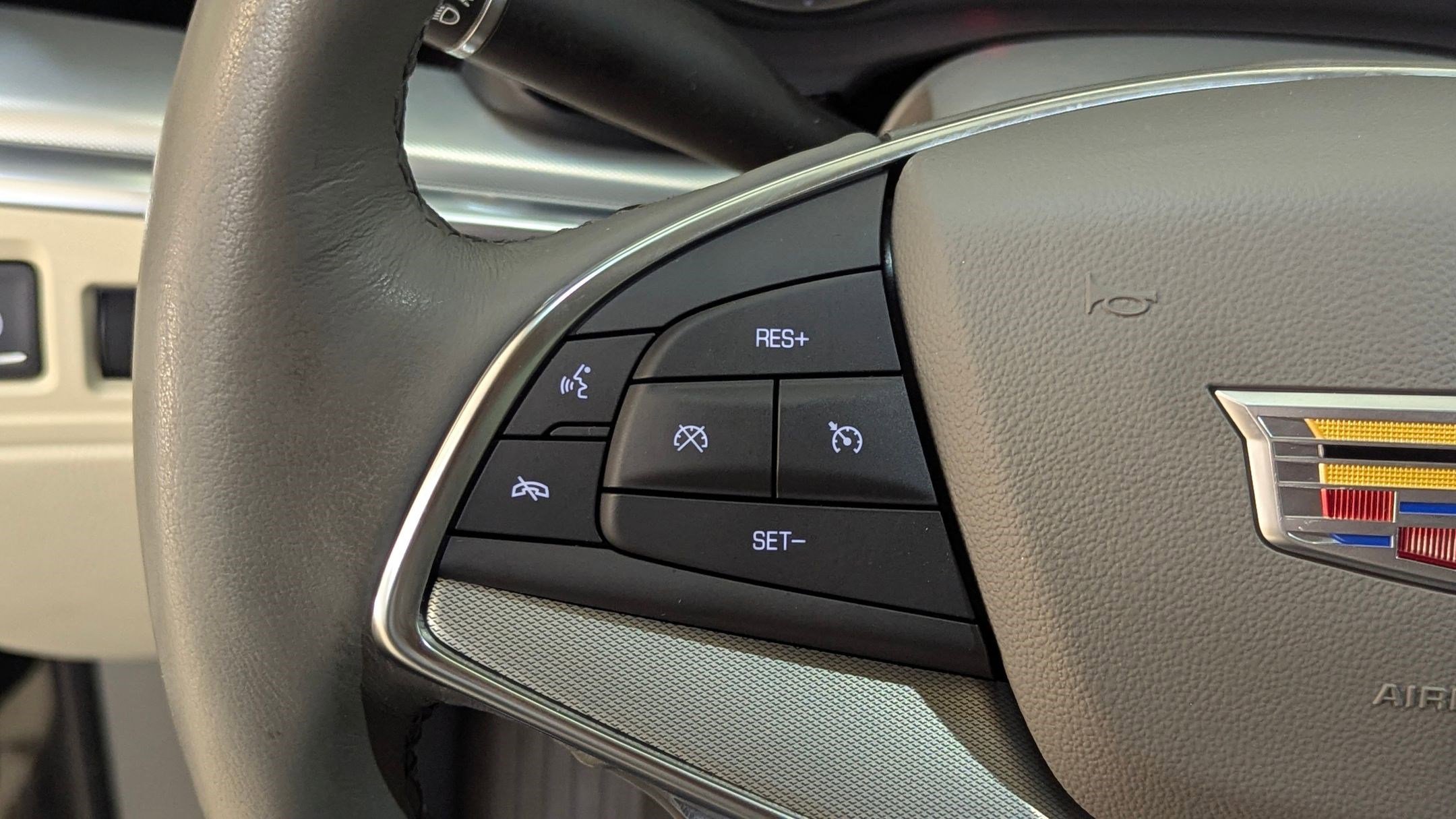 Certified 2023 Cadillac XT5 Premium Luxury image 16