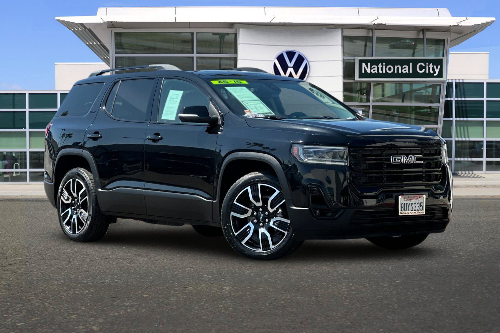 Used 2021 GMC Acadia SLT w/ Elevation Edition FWD image 2