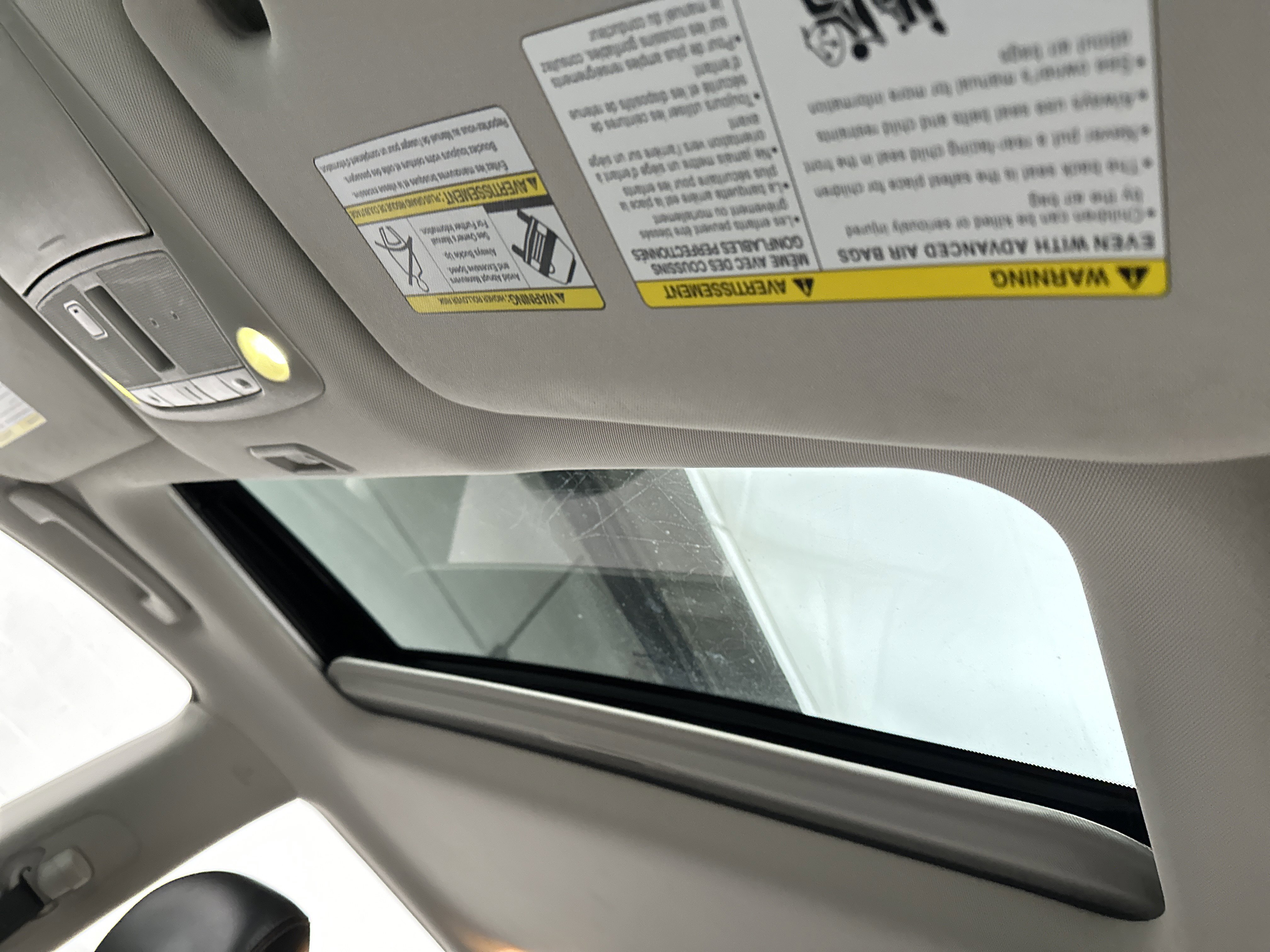 Used 2020 Nissan Pathfinder SL image 21