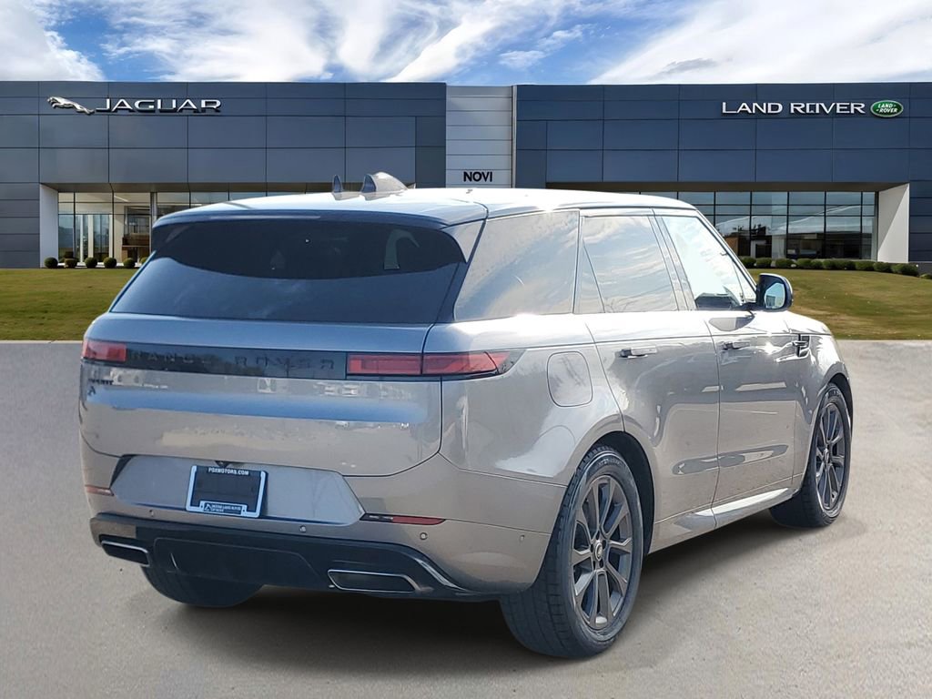 Certified 2024 Land Rover Range Rover Sport Dynamic SE AWD/4WD image 4