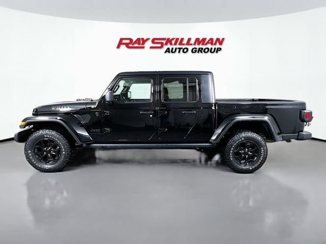 Used 2022 Jeep Gladiator Willys image 4
