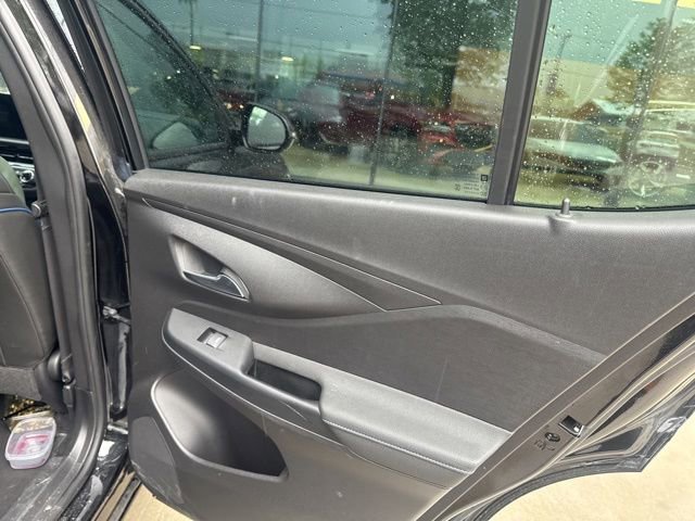 Used 2025 Buick Envista Sport Touring FWD image 20