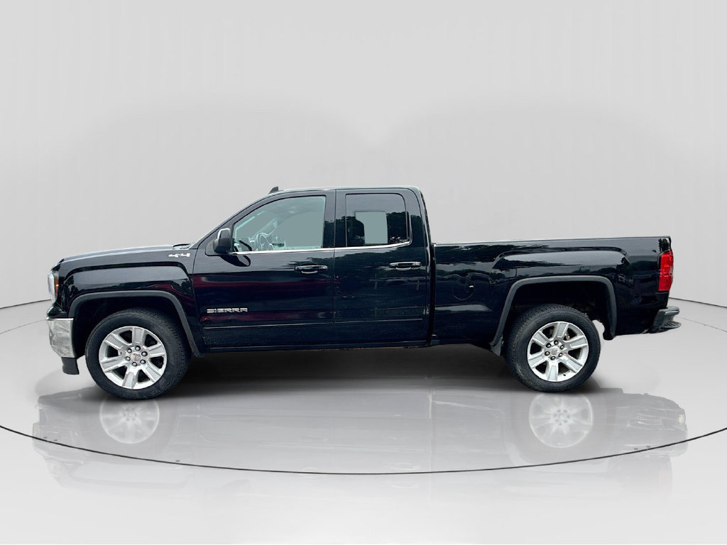 Used 2018 GMC Sierra 1500 SLE w/ SLE Value Package AWD/4WD image 4