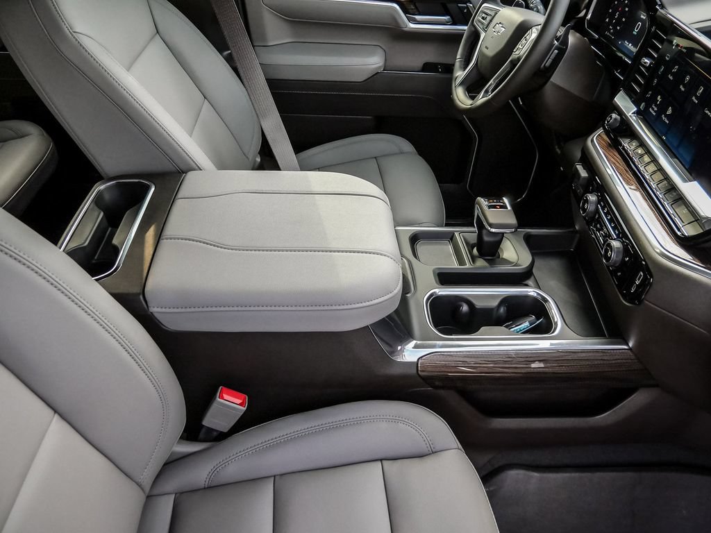 New 2026 Chevrolet Silverado 1500 RST w/ RST All Star Premium Package AWD/4WD image 17