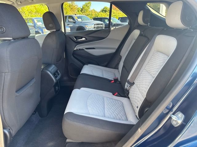 Used 2020 Chevrolet Equinox LT w/ Driver Convenience Package image 23