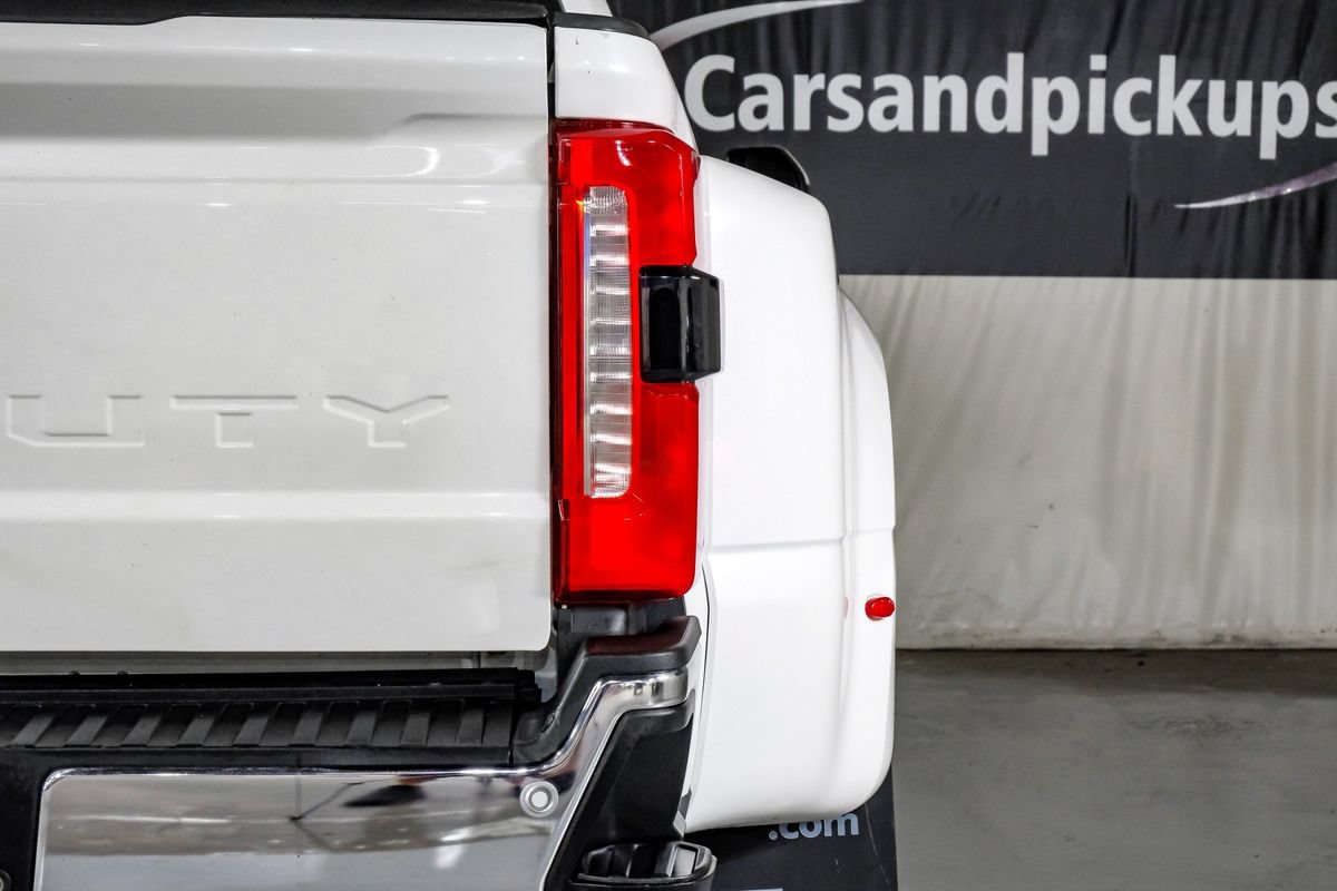 Used 2023 Ford F450 Lariat AWD/4WD image 42