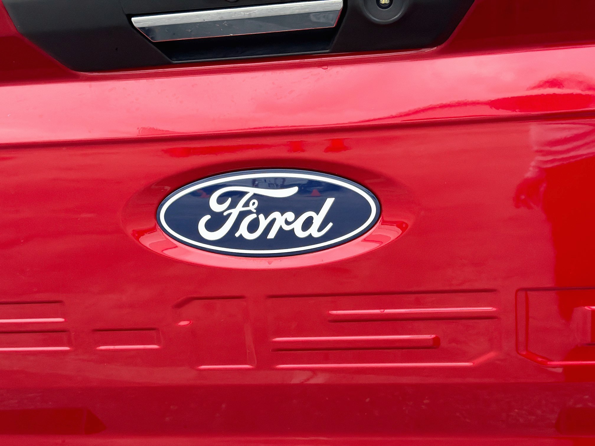 Used 2024 Ford F150 XLT w/ Mobile Office Package RWD image 10